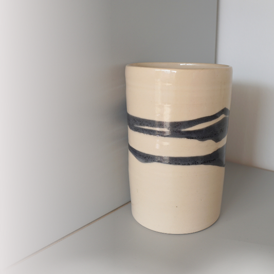 Vase - Black Lines